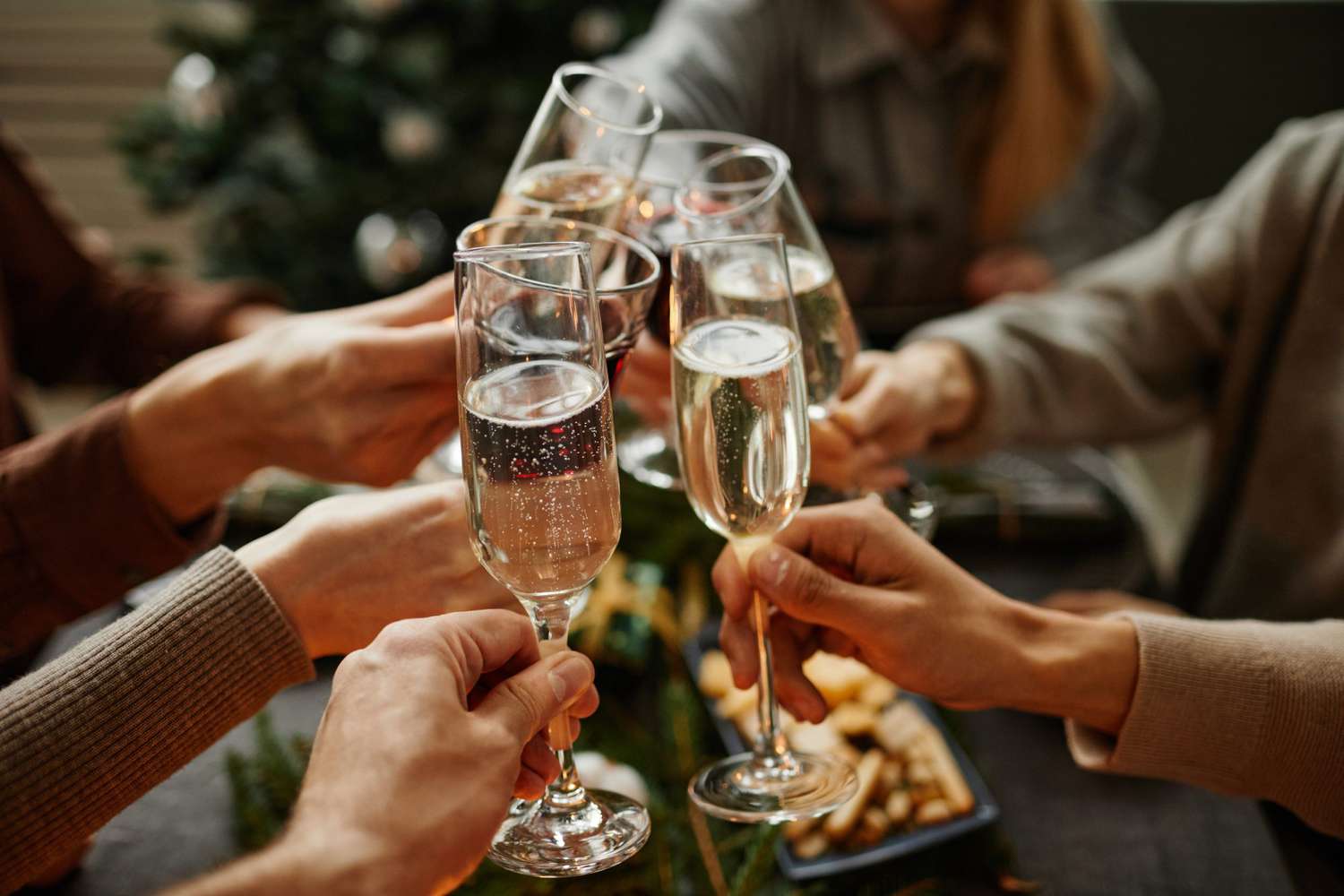 Tips about the right way to Chill Champagne Fast