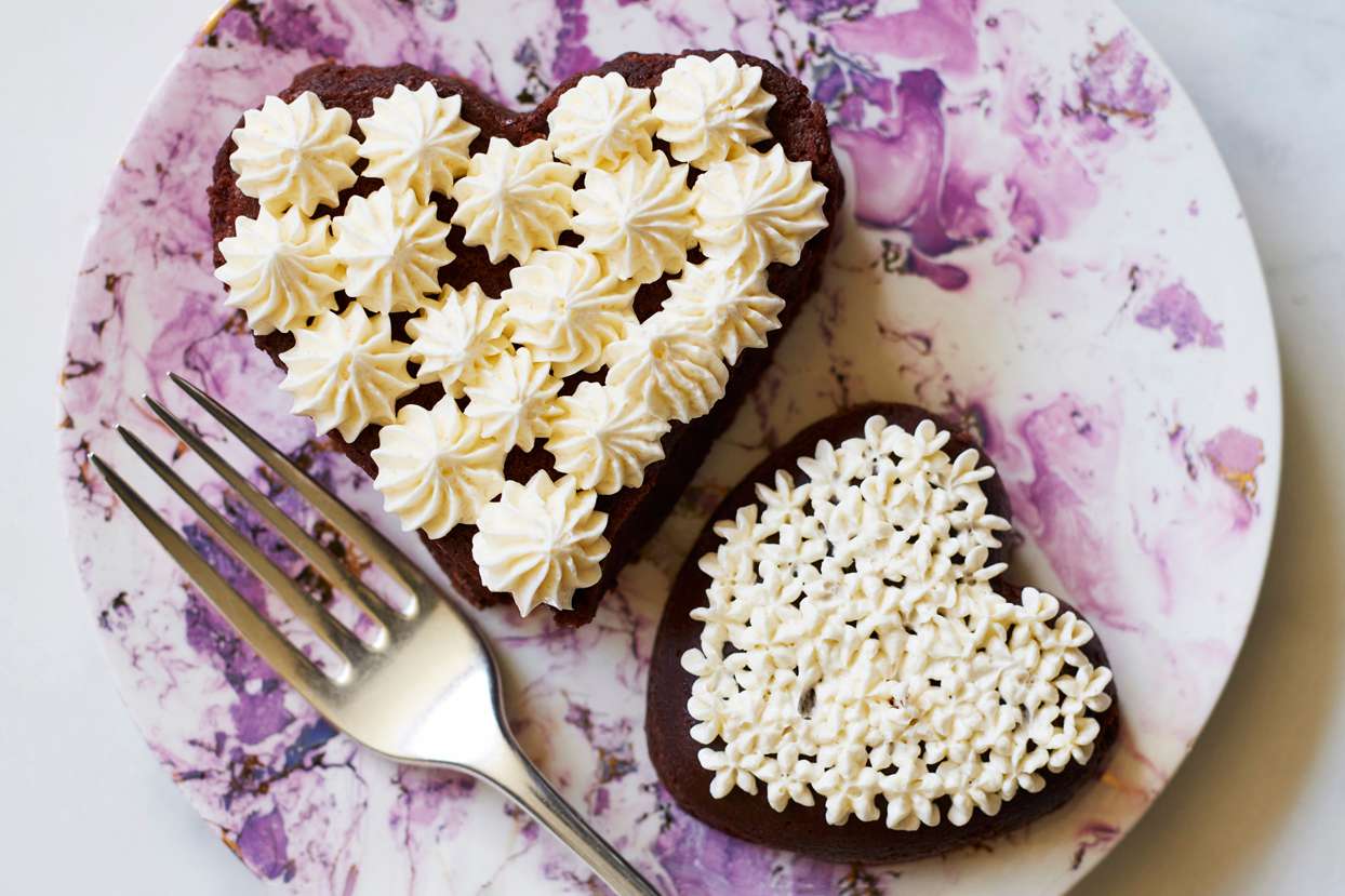 20 Selfmade Valentine’s Day Treats That Are Coronary heart-Fashioned